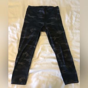athleta black camouflage pants - girls extra large, women’s xs